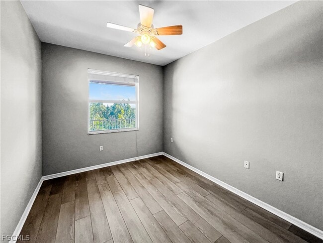 Building Photo - 8550 Kingbird Loop