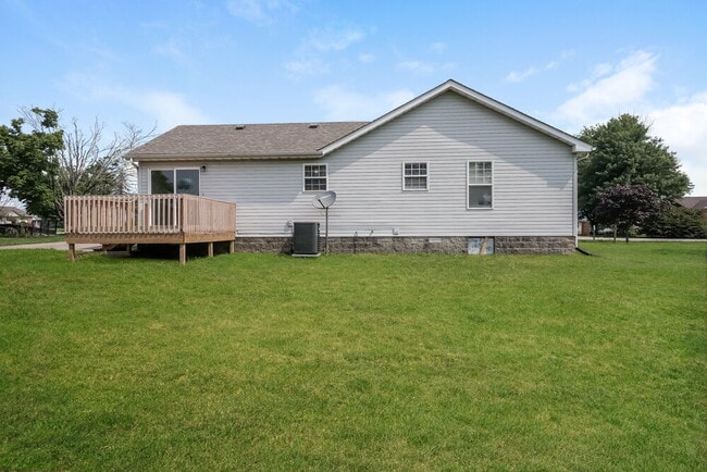 Building Photo - 127 Agin Way