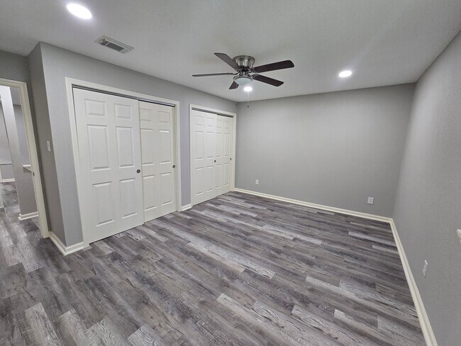 Building Photo - 205 Winter Park