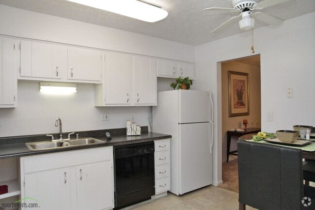 Kitchen - 9400 Hurstbourne Park Blvd Louisville, KY 40220