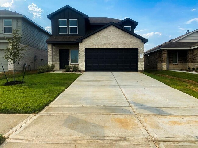 Primary Photo - 5235 Creekstone Rise Ln