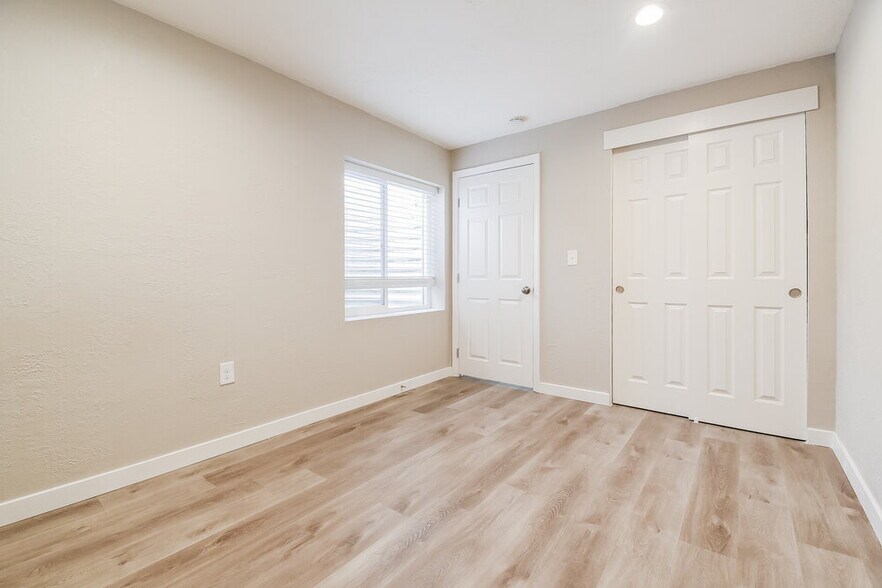 Building Photo - 3406 Luge Ln