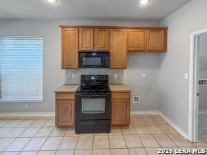 Building Photo - 1151 Pinnacle Falls