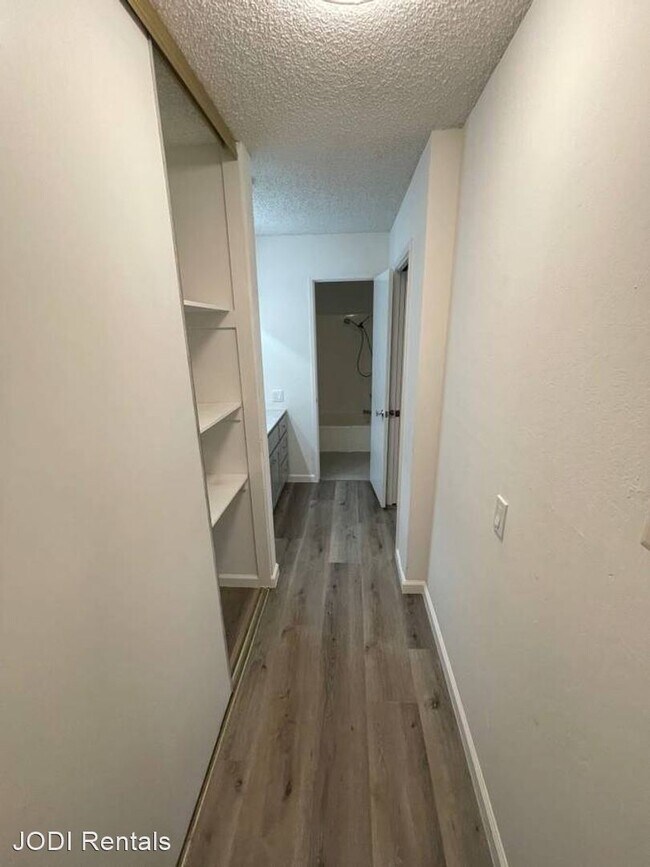 Building Photo - 1 br, 1 bath House - 380 Vallejo Drive Uni...