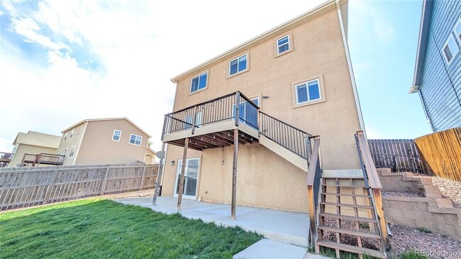 Building Photo - 6767 Sandyford Lane