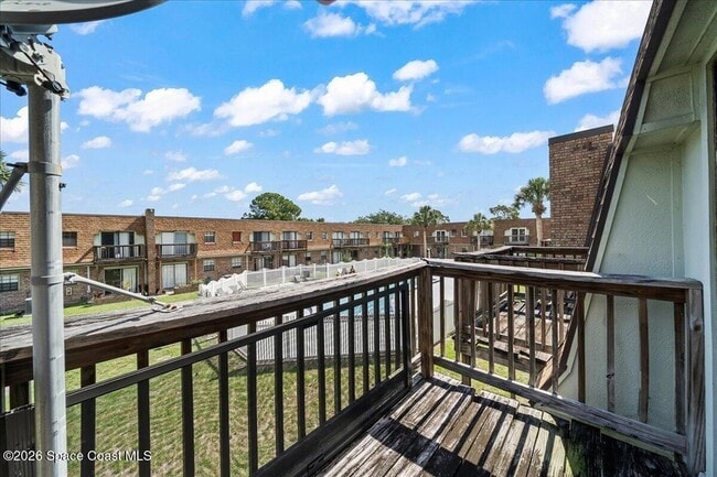 Building Photo - 1300 Arlington Ln NE