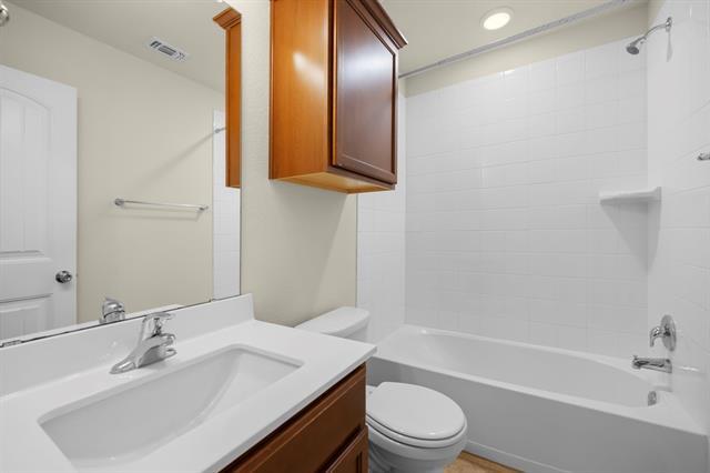 Building Photo - 101 Plata Ln