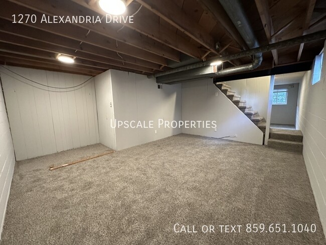 Building Photo - 1270 Alexandria Dr