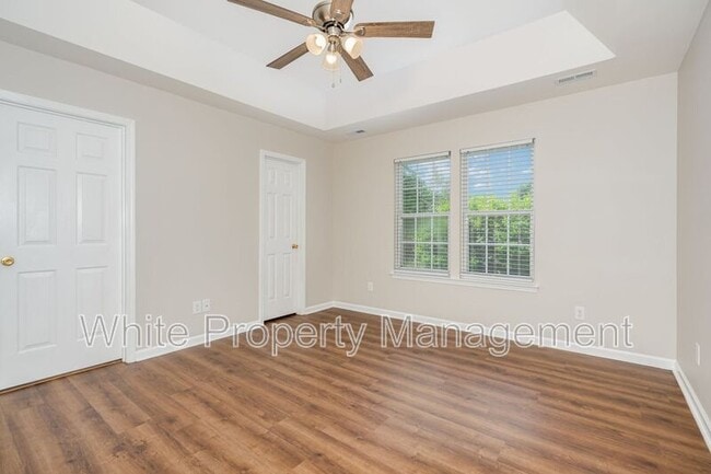 Building Photo - 6305 Trevor Simpson Dr