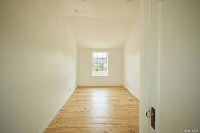 Building Photo - 5728-5209 # C