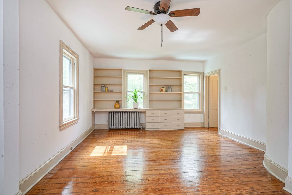 Building Photo - 315 Chestnut St