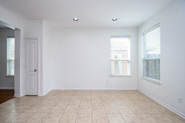Building Photo - 19014 Walbrook Meadows Ln