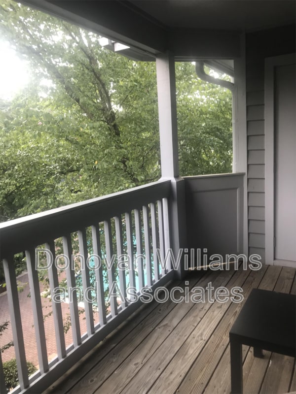 Building Photo - 525 -3C Graham Street