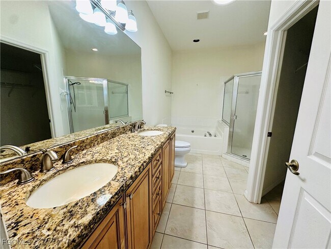 Building Photo - 12259 Championship Cir