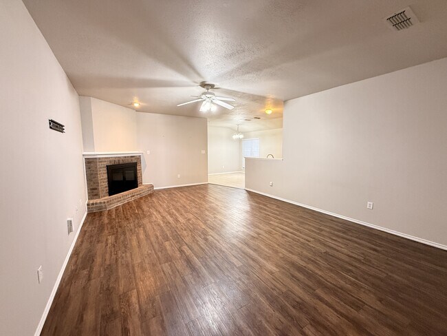 Building Photo - 6113 16th St