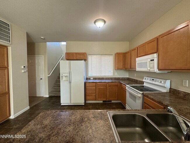 Building Photo - 387 Orrcrest Dr