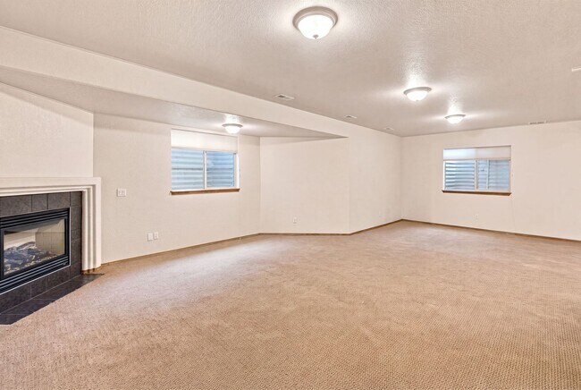 Building Photo - 8803 Wolf Lake Drive