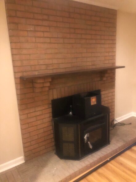 Enterance - 19628 Club Lake Rd