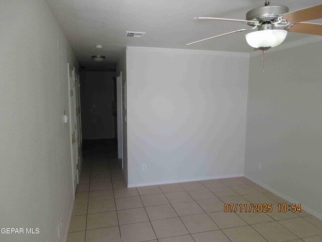 Building Photo - 10021 Railroad Dr