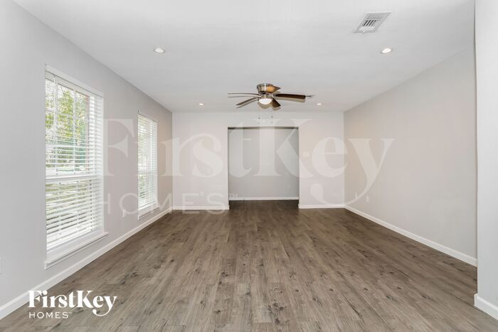 Building Photo - 24707 Wilderness Rd