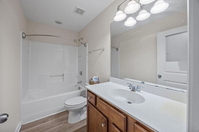 Building Photo - 8988 Cat Tail Pond Rd