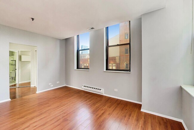 Building Photo - 740 S Federal St