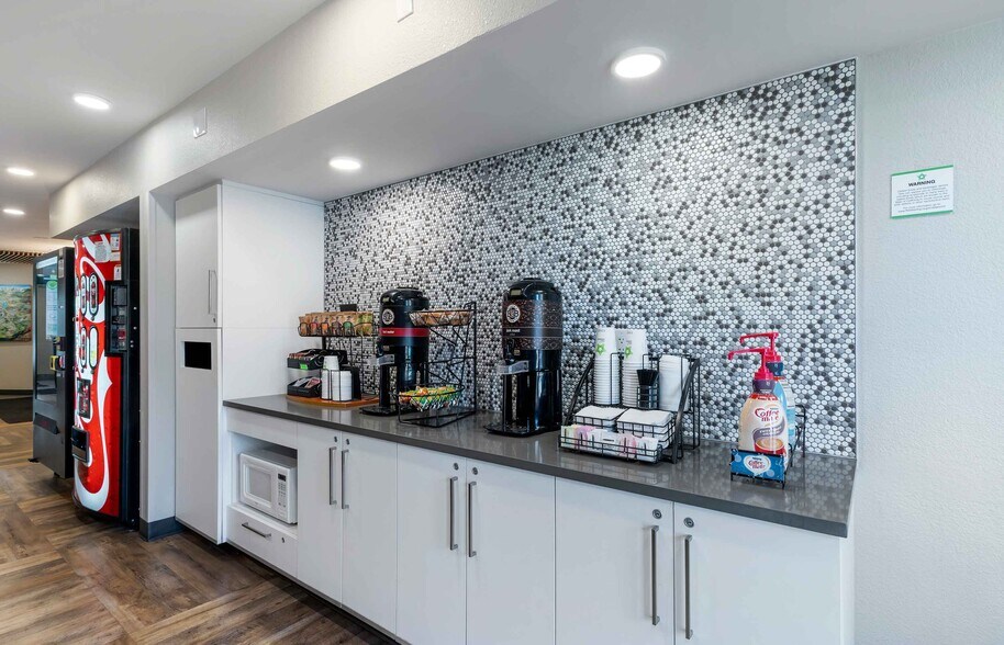 Building Photo - Furnished Studio-San Ramon - Bishop Ranch - East