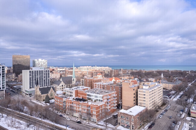 Aerial Photo - 1421 Sherman Ave