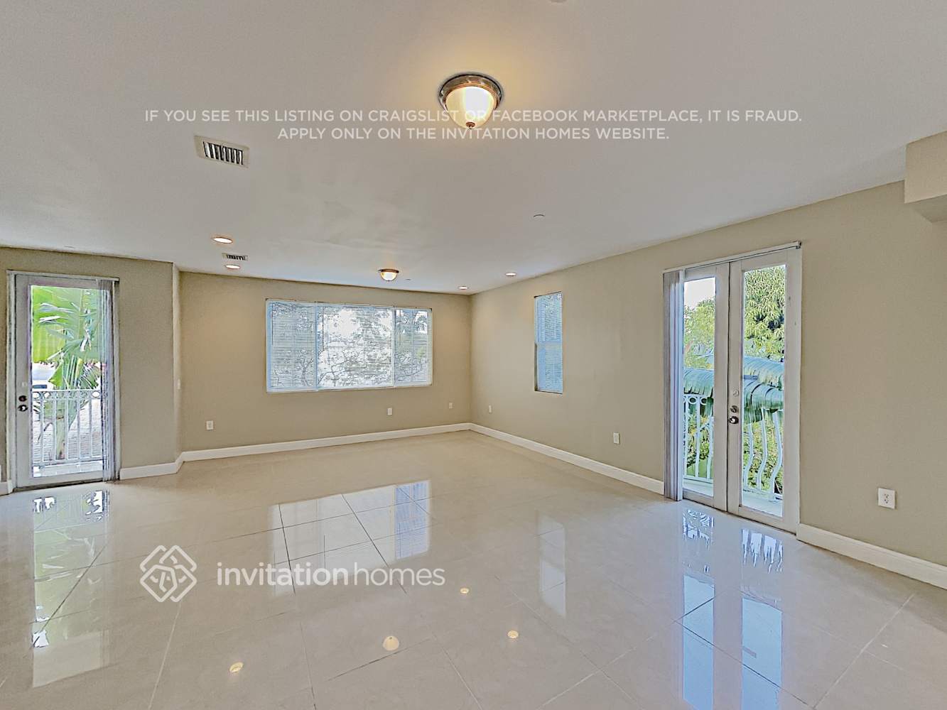 Building Photo - 1705 Johnson St