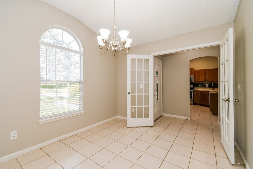 Building Photo - 1630 Farm Way