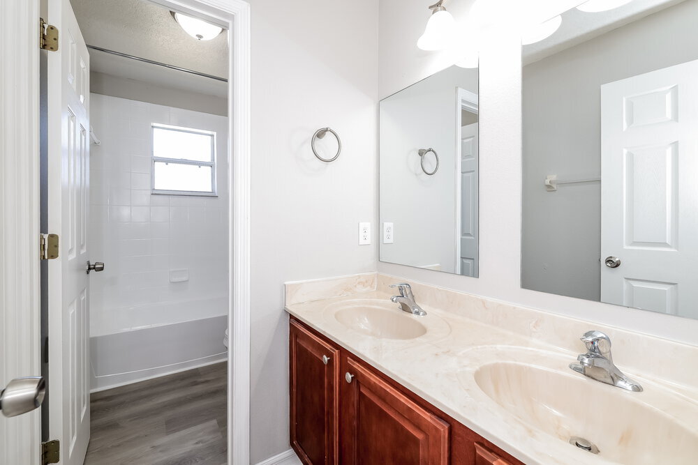 Building Photo - 4450 Maple Chase Trail