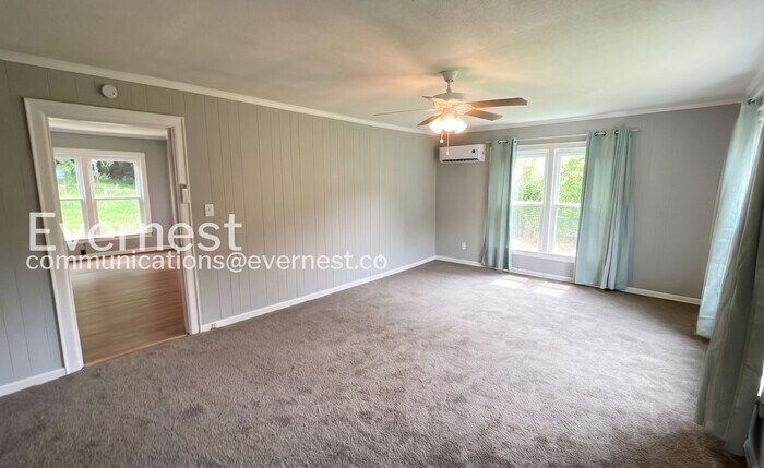 Building Photo - 2936 Boynton Dr