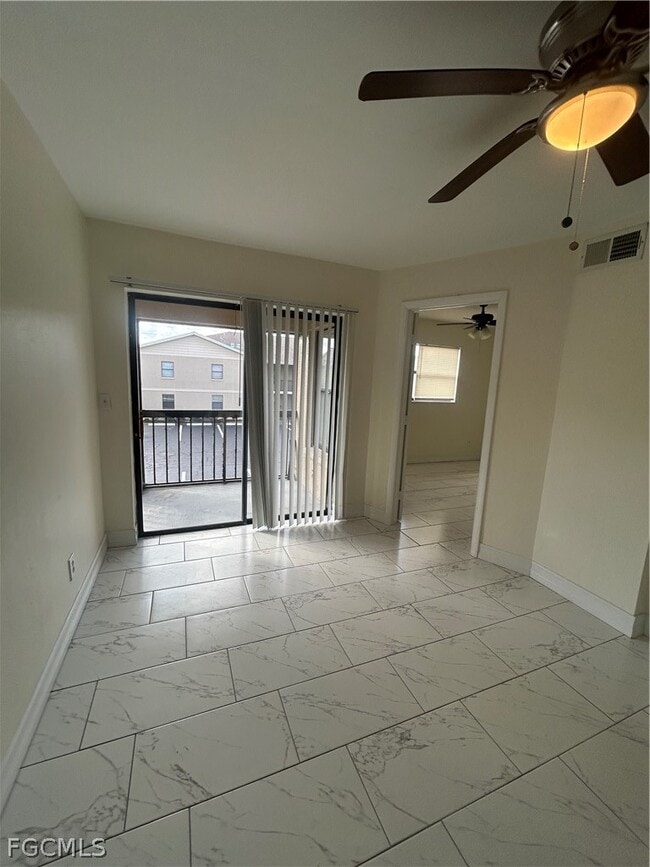 Building Photo - 5315 Summerlin Rd