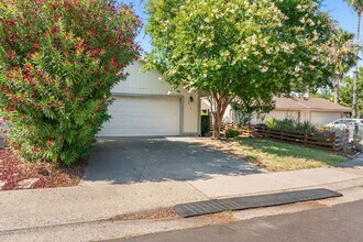 Building Photo - 5413 Allan Ct-