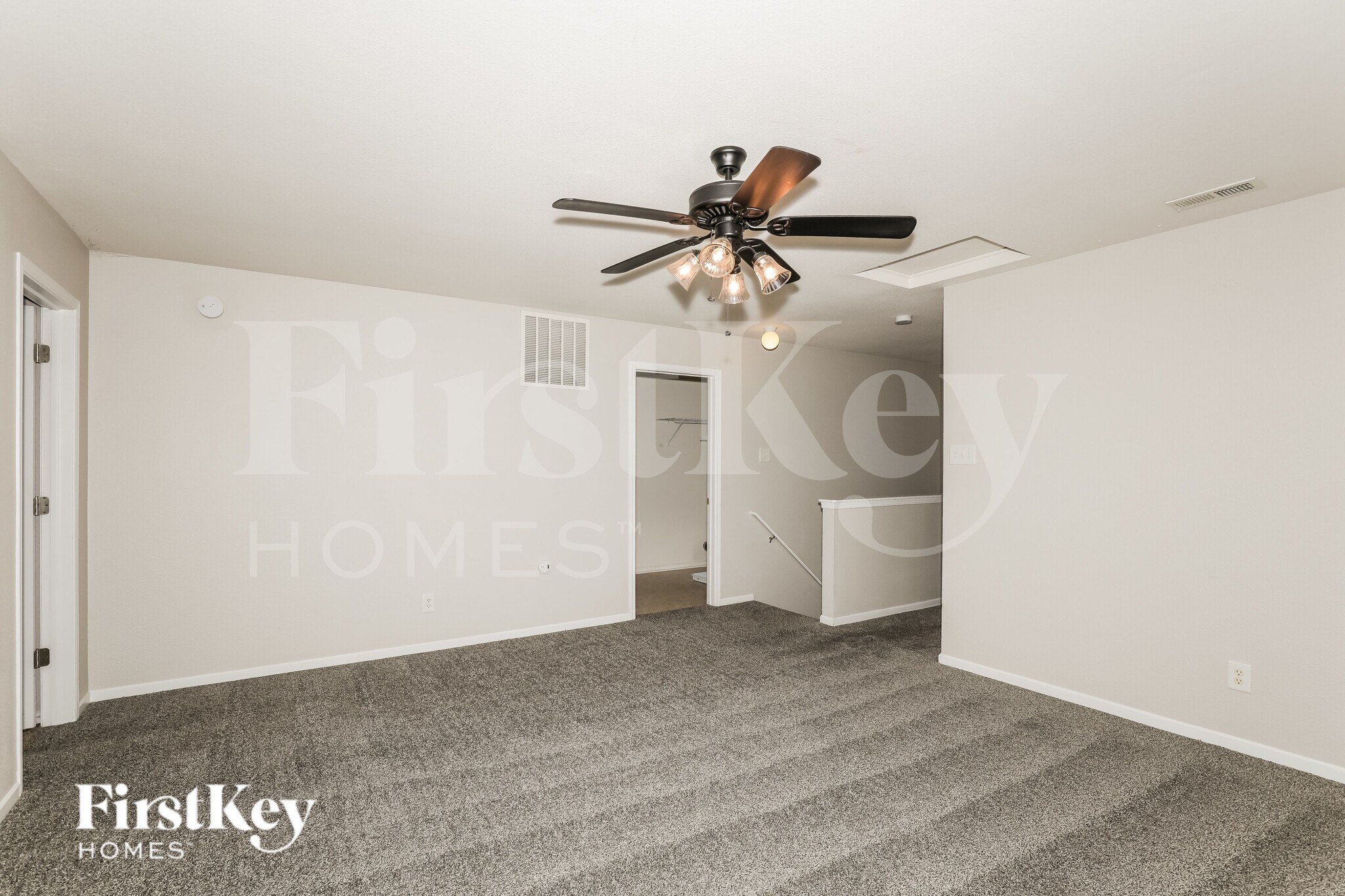 Building Photo - 15490 Gallow Ln