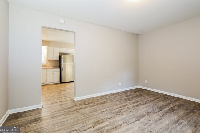 Building Photo - 8974 Sterling Ridge Ln