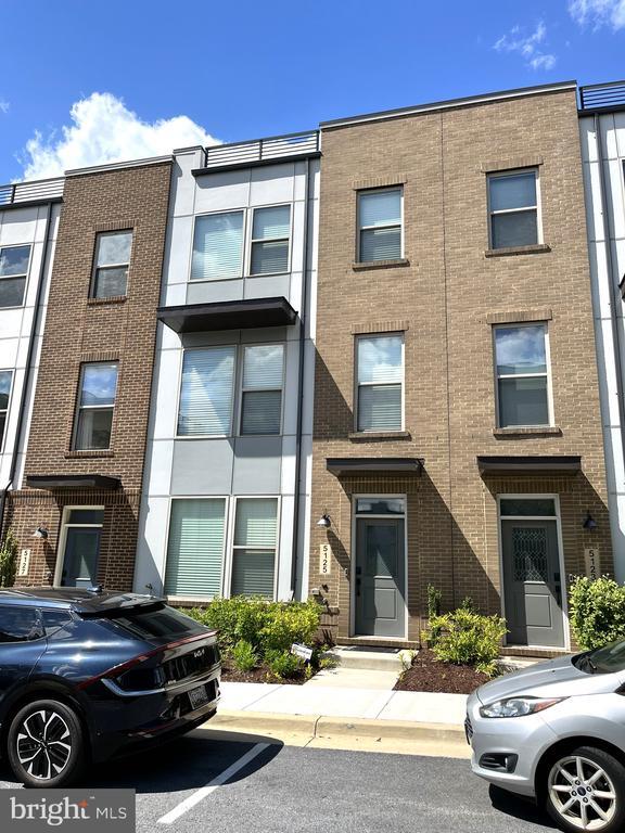 Building Photo - 5125 Longstone Way