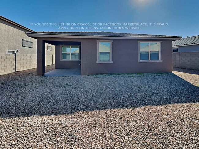 Building Photo - 17692 W Fetlock Trail