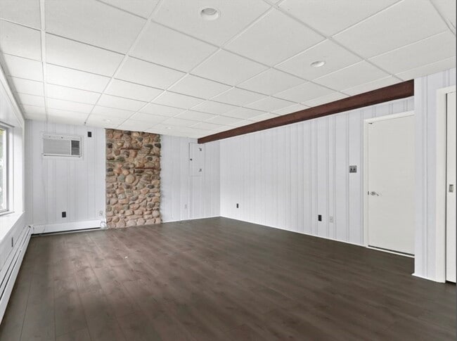 Building Photo - 83 Joseph Rd