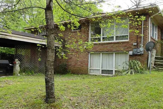 Building Photo - Move In Special-$300 Off First Month's Rent- Charming 4 BR/ 2 bath home with basement. New photos...