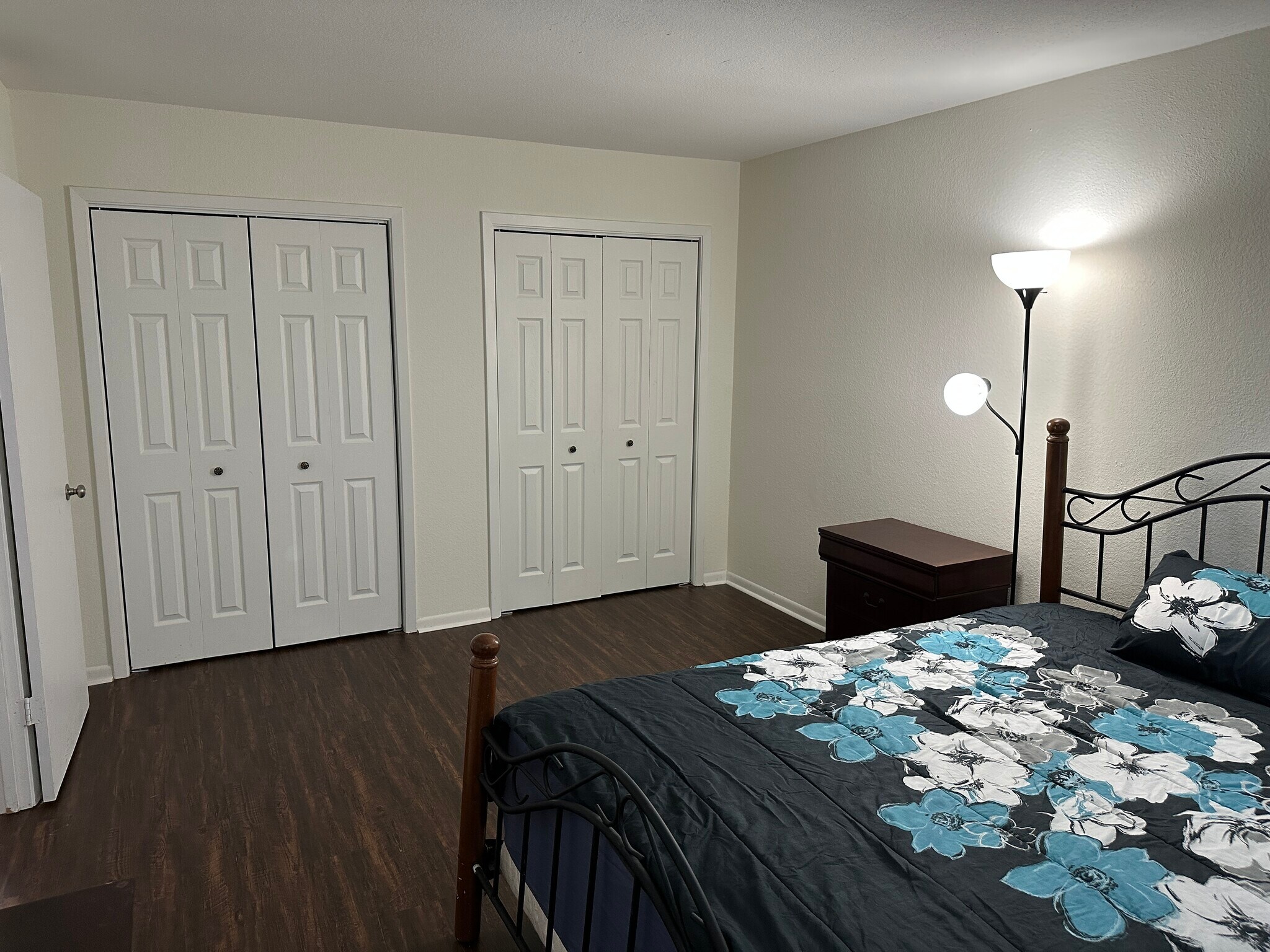 Building Photo - 8523 Hearth Dr