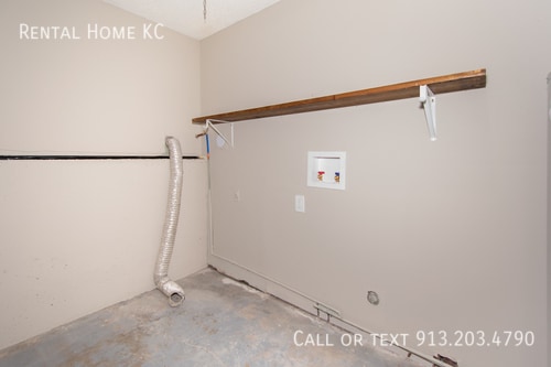 Building Photo - 1226 E Cothrell-