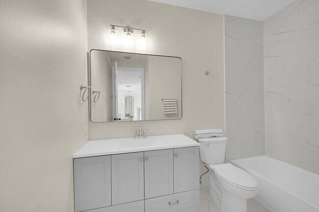Building Photo - 16210 Rosecroft Terrace