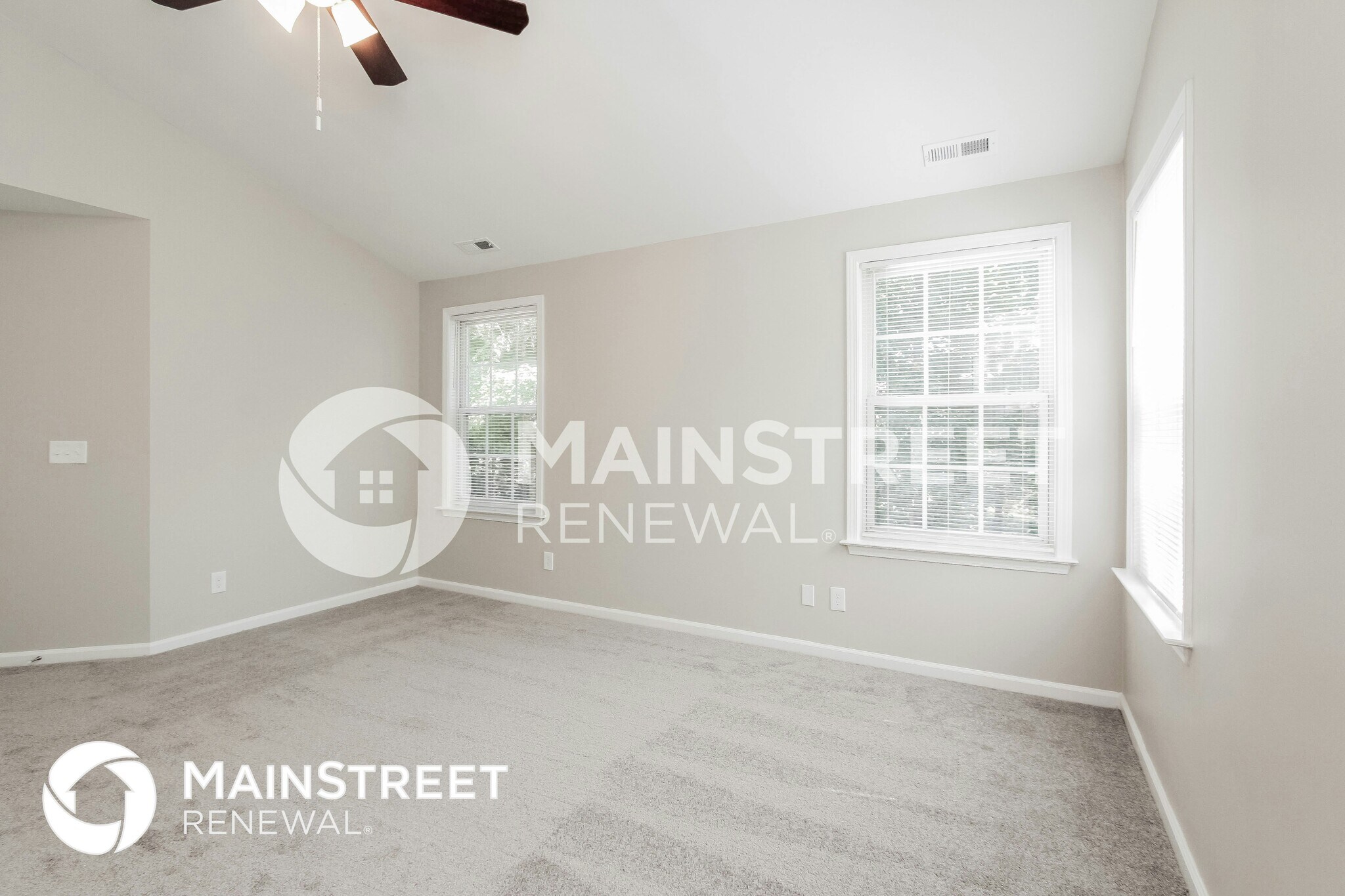 Building Photo - 6320 Spanish Moss Ln