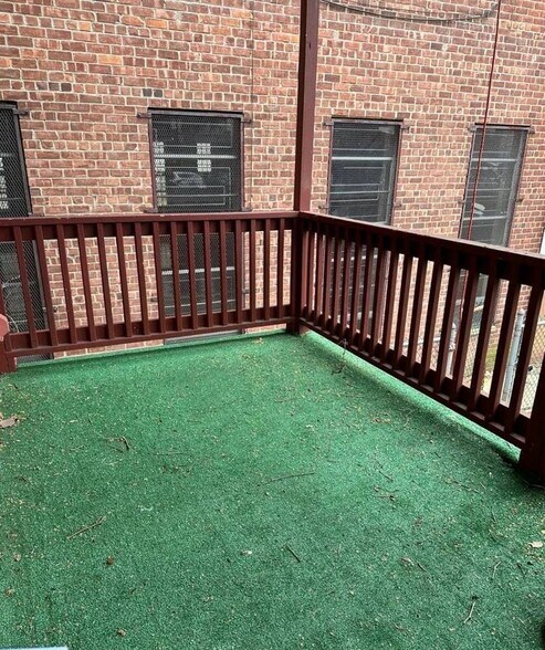 Building Photo - 3121 Corlear Ave