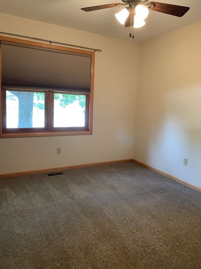 Building Photo - West-Side Gem! Sprawling Single-Family Home w/ Finished Basement