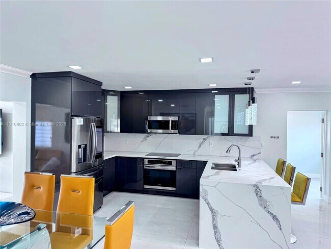 Building Photo - 3870 NW 177th St