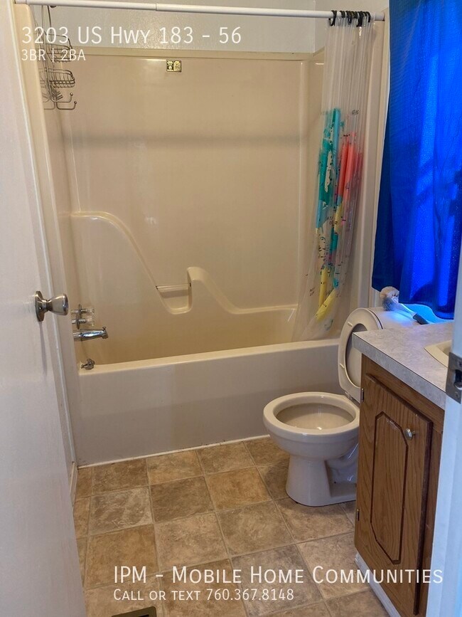 Building Photo - Golden West 3 Bedroom 2 Bathroom Spacious ...