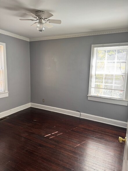 Building Photo - 17 Druid St