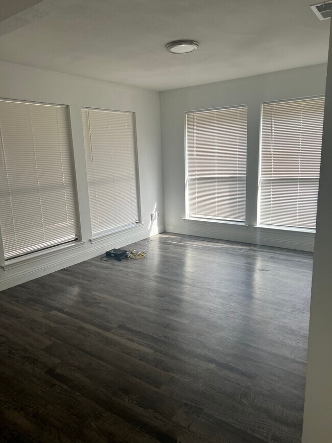 Building Photo - 13308 Fall Manor Dr